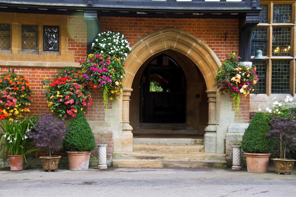 Best Western Plus Grim'S Dyke Hotel Harrow Exterior foto